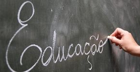 Prefeitura de SP pretende adotar ensino integral nas escolas