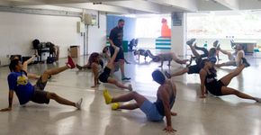 Oficinas de circo no CCJ