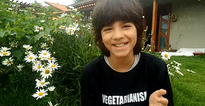 Brasileiro de 11 anos cria canal no Youtube para discutir veganismo