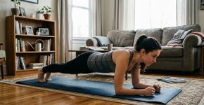 6 exercícios para afinar a cintura e definir o abdômen sem precisar de academia