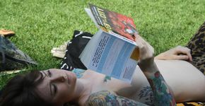 Nem toda nudez é lasciva: mulheres, livros e topless em NY