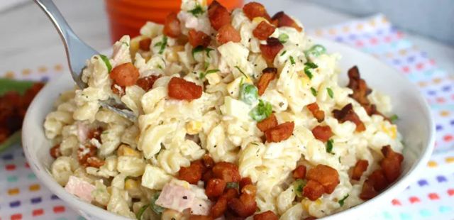 Receita prática e irresistível: faça sua macarronese cremosa em minutos