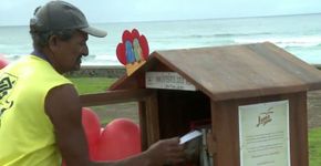 Projeto ‘Livres Livros’ estimula leitura gratuita em praças