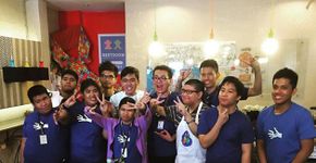 Cafeteria inclusiva tem gerente e funcionários autistas