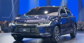 Novo Chevrolet Onix tem visual atualizado e preços revelados
