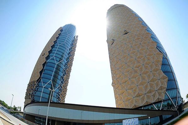 Veja o que acontece com essas torres quando o sol se aproxima (Reprodução/Aedas Architects)