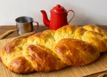 Featured side: Tem batata-baroa em casa? Aprenda a fazer este pão saudável para o lanche da tarde
