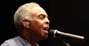 Gilberto Gil processará homem que o chamou de macaco no Facebook