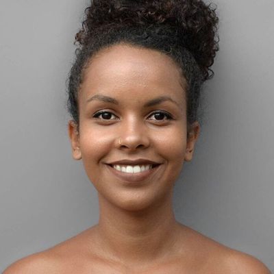 Batom Kianga, da Negra Rosa