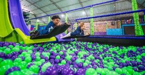 Diversão no feriado prolongado: parques PopHaus abrem na segunda-feira e oferecem opções em área coberta e ao ar livre