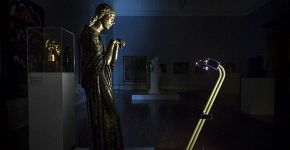 Museu londrino usa robô para guiar visitas virtuais noturnas