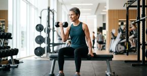 Os treinadores concordam: “Chegar aos 50 ou 60 e não fazer pesos é um erro. Quanto mais anos completamos, menos sentido faz abandonar a força. É uma necessidade.”