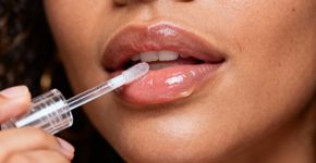 O gloss proibido que entrega volume imediato nos lábios