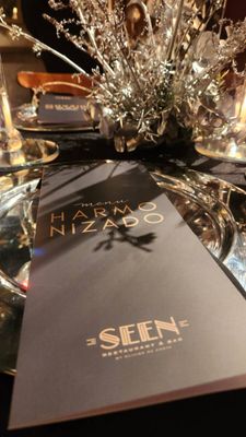 A experiência no Seen também contou com decoração para o Réveillon  e no novo menu degustação