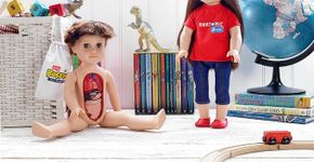 Mãe cria bonecas realistas que mostram o corpo humano como ele é