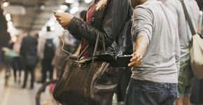 App gratuito localiza smartphone roubado e tira foto do ladrão