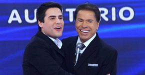 Silvio Santos apareceu na live do Luiz Bacci no Facebook