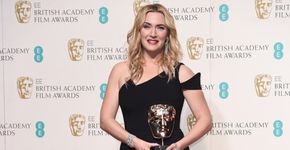 Kate Winslet ganha prêmio BAFTA de melhor atriz e responde professora de teatro que a chamou de ‘gorda’