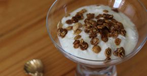 Iogurte caseiro cremoso: fácil e delicioso