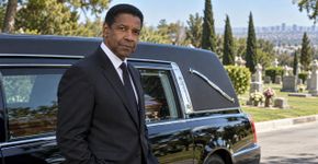 Denzel Washington, ator: “Nunca verás um caminhão de mudanças atrás de um carro fúnebre. Não se pode levar nada com você.”