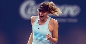 Tenista Sharapova divulga telefone para conversar durante quarentena