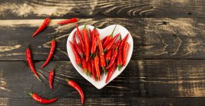 Simpatias com pimenta: 4 rituais para fortalecer o amor