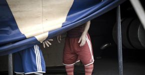 Por trás do picadeiro: ensaio revela bastidores de um circo