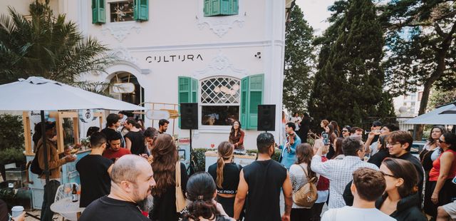 Adeus, vida noturna! Por que as festas diurnas estão virando tendência em SP