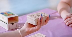 Tarot do dia: previsão para os 12 signos em 24/04/2026