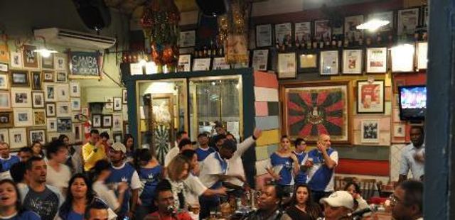 Confira uma lista de bares com roda de samba na Vila Madalena