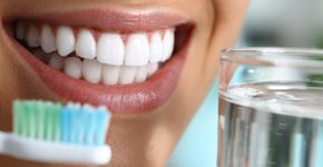 O segredo dos dentistas para conquistar dentes brancos