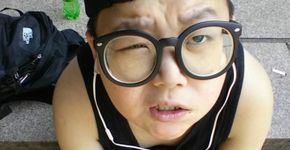 Jovem coreano de 26 anos tem aparência de menino de 10 anos
