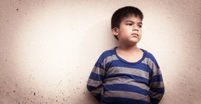 Como a instabilidade na infância pode afetar a saúde mental no futuro