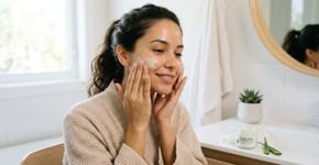 Como fazer um creme facial com aloe vera para estimular a produção de colágeno e cuidar da pele