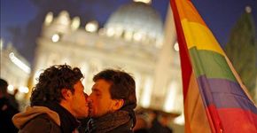 20% das empresas que atuam no Brasil não contratam gays