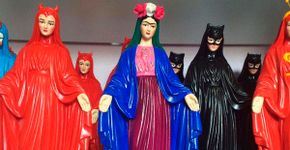 Igreja avalia processar criadora de estatuetas de santos baseados em personagens famosos