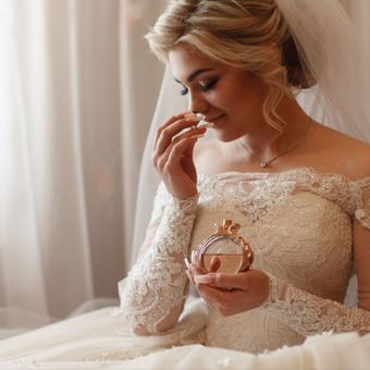 Featured mobile: Veja como escolher o perfume ideal para o casamento