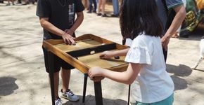 Cantareira Norte Shopping celebra o mês das crianças com jogos tradicionais em madeira vindos do mundo inteiro