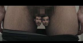 Câncer de testículos: campanha usa o humor para alertar homens
