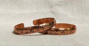 Bracelete de cobre: veja os benefícios energéticos e como usá-lo no dia a dia