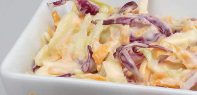 Salada de cenoura cremosa: um toque irresistível ao seu prato