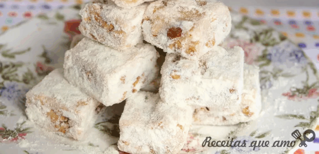 Aprenda a fazer uma palha pé de moleque deliciosa para a hora da sobremesa