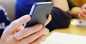 App silencia smartphone quando usuário está entre amigos