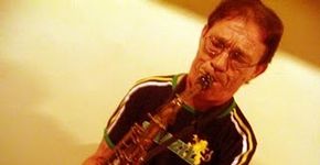 O sambista Germano Mathias se apresenta na Biblioteca Cassiano Ricardo