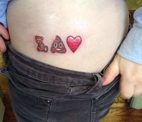 As tatuagens de emojis são algumas das novas tendências que inspiram desenhos 