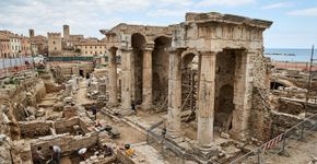 Escavando sob uma praça italiana, eles finalmente descobrem o edifício perdido de Vitrúvio: a basílica descrita em 19 a.C. ganha vida no século XXI