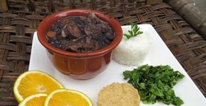 Feijoada Vegana aprovada por João Gordo