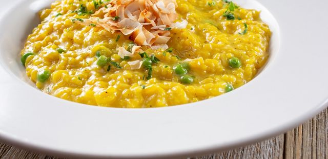 Risoto cremoso de frango que derrete na boca; aprenda a fazer