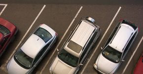 Sensor descobre vaga em estacionamento