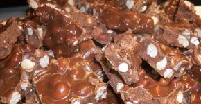 Pé de moleque de brigadeiro para inovar sua festa junina